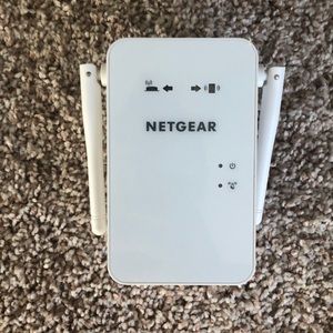 NETGEAR WIFI SPOT/EXTENDER